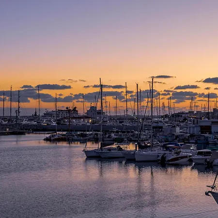 Sanders Soul - Full Building * Limassol